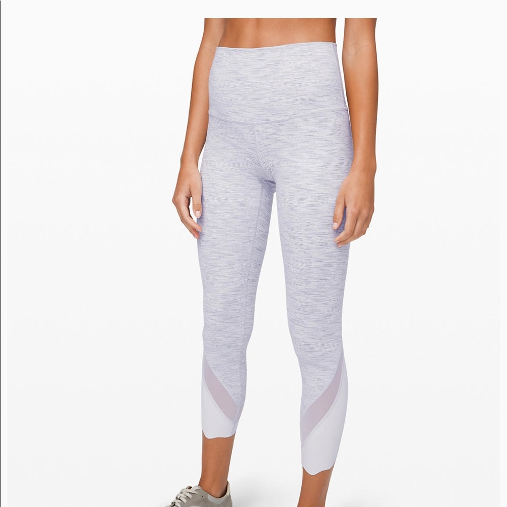 Lulu Lemon leggings Wunder Under Crop